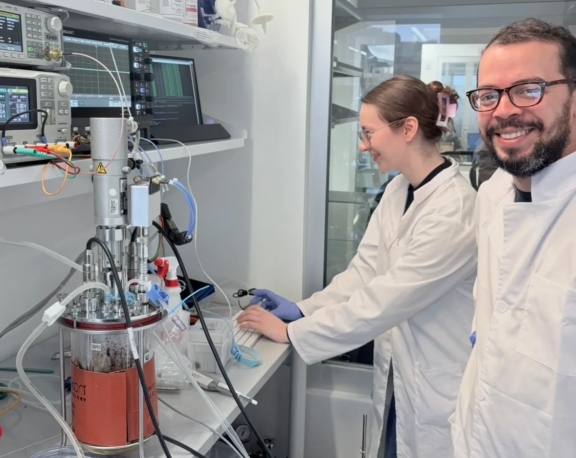 The ZModal team running a bioreactor in the applications lab